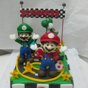 Mario y Luigi Kart parados
