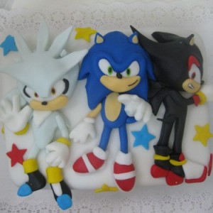 Sonic y amigos acostado